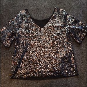 Express sequence blouse